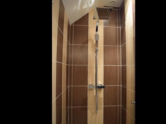 Douche à l'italienne