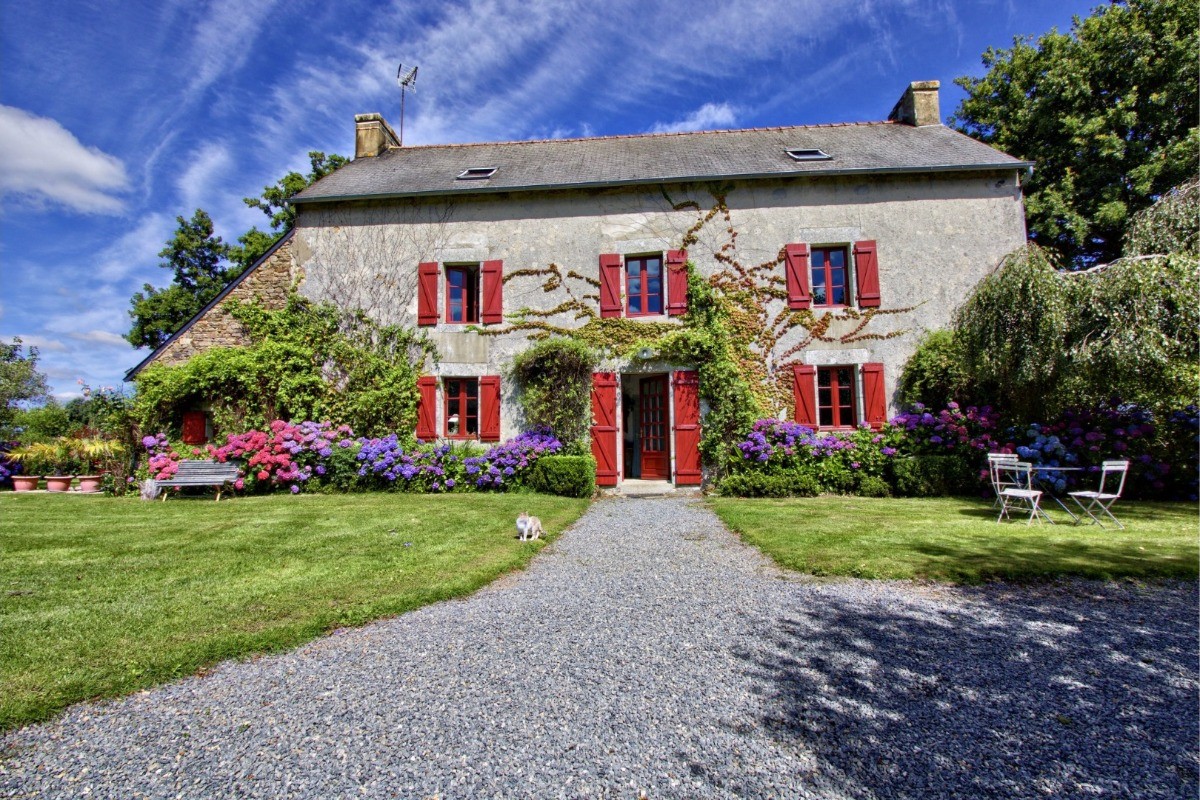 Maison avec son grand jardin