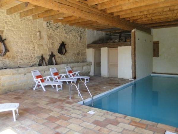 piscine intérieure