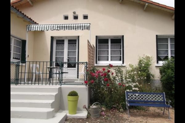 Maison avec terrasse qui peut être fermée/sécurisée