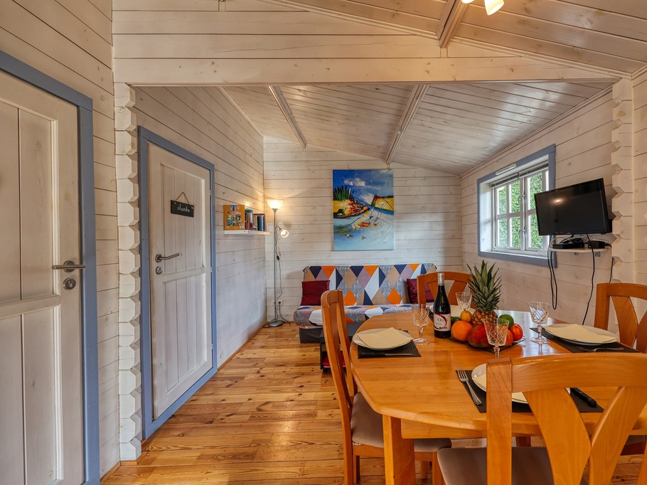Le Chalet de Christine, gîte avec piscine privée en Occitanie