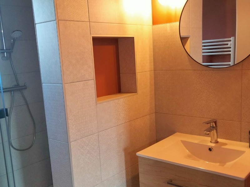 Gîte de Briante - Salle d'eau au 1er étage