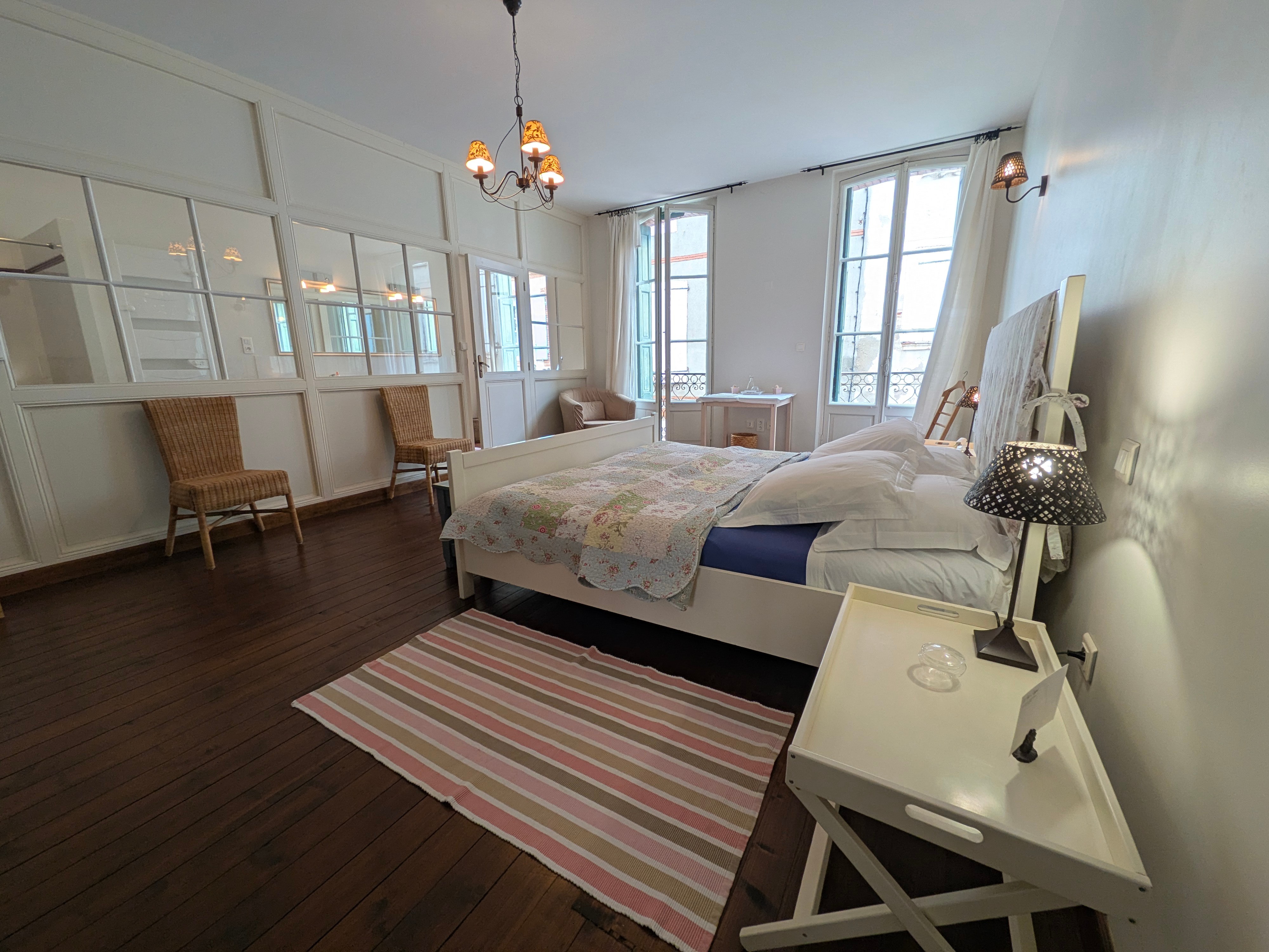 Chambre Alienor 2 pers. Chambres d'hôtes "La Fuite en Egypte"