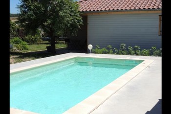 Chambres d'hôtes avec piscine dans le Parc naturel régional du Pilat - Piscine