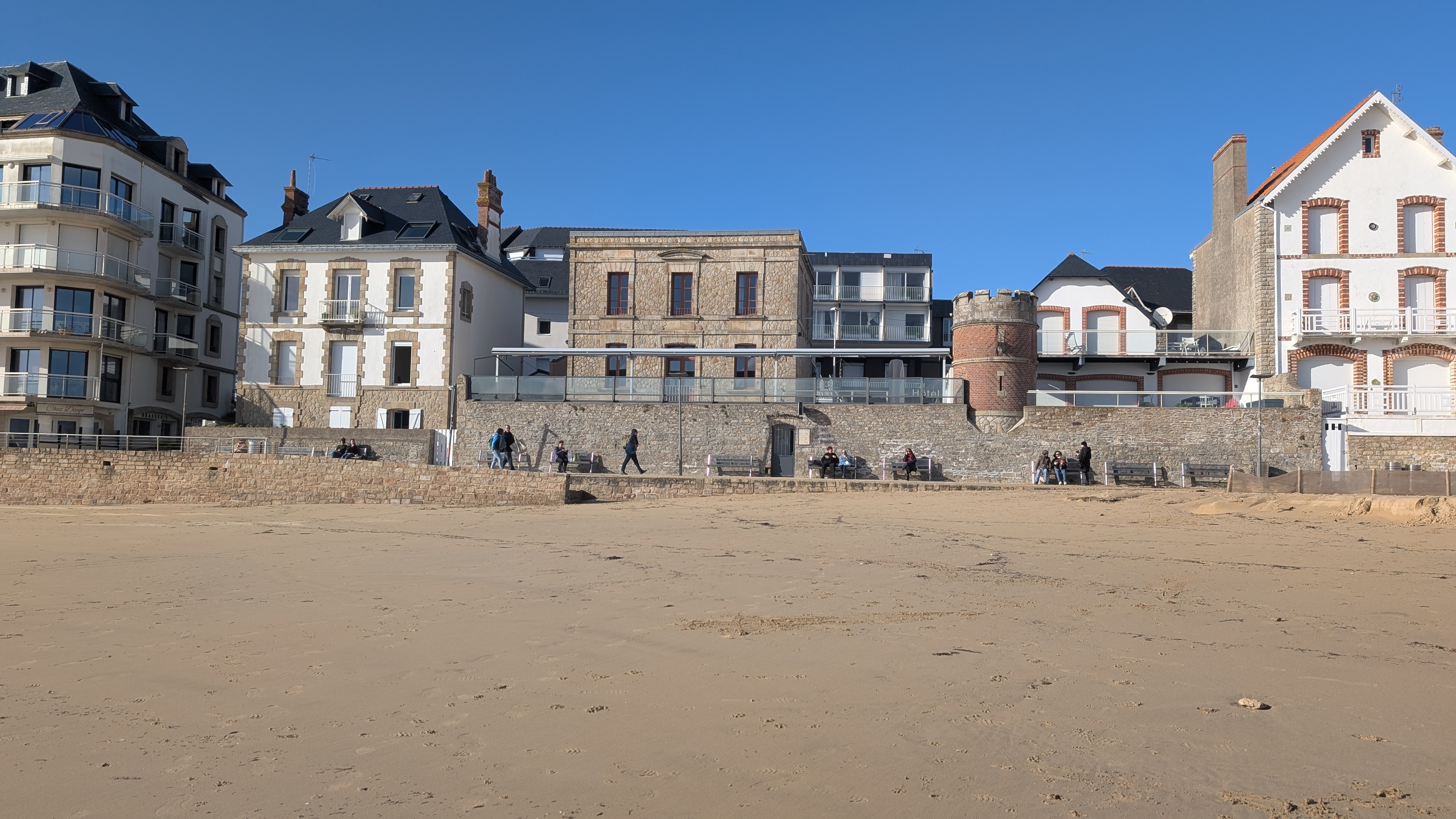 Photo n° 2 of the location