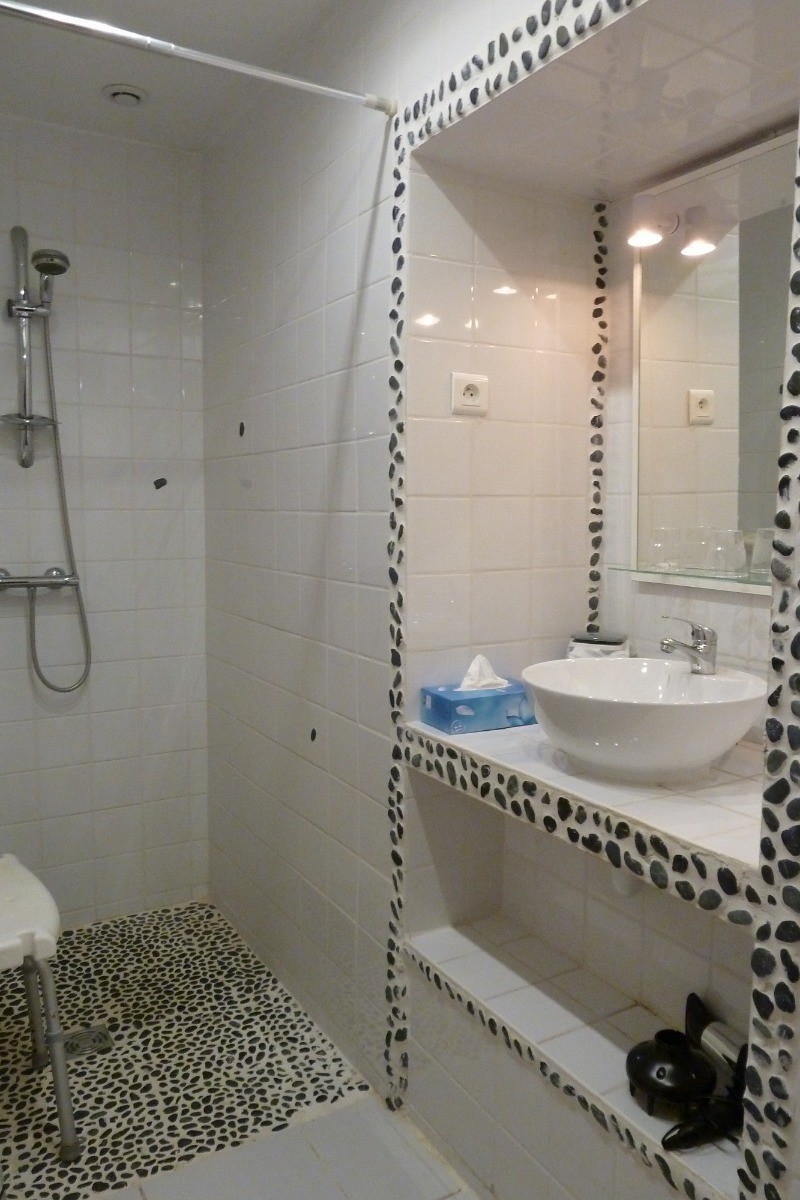 Douche italienne - Gîtes du Holit proche des etangs de Lachaussée