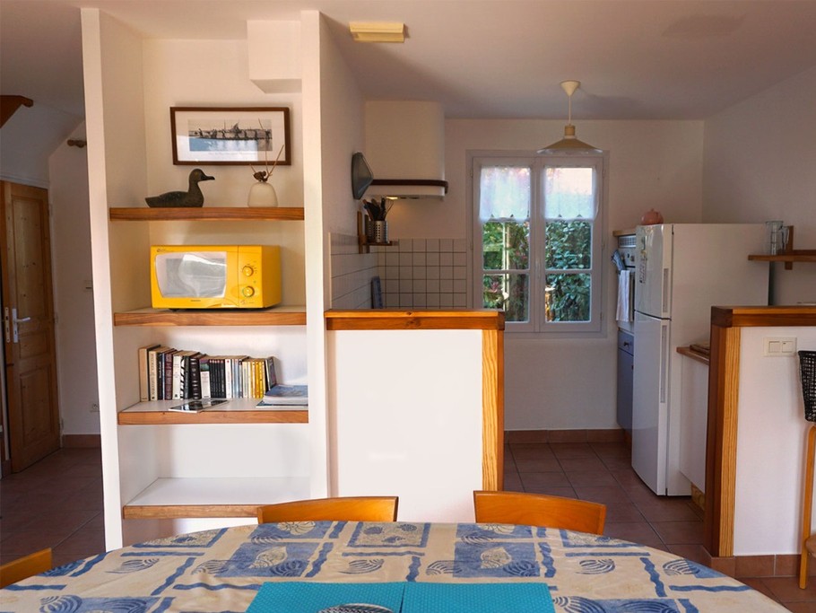 Salle à manger et cuisine