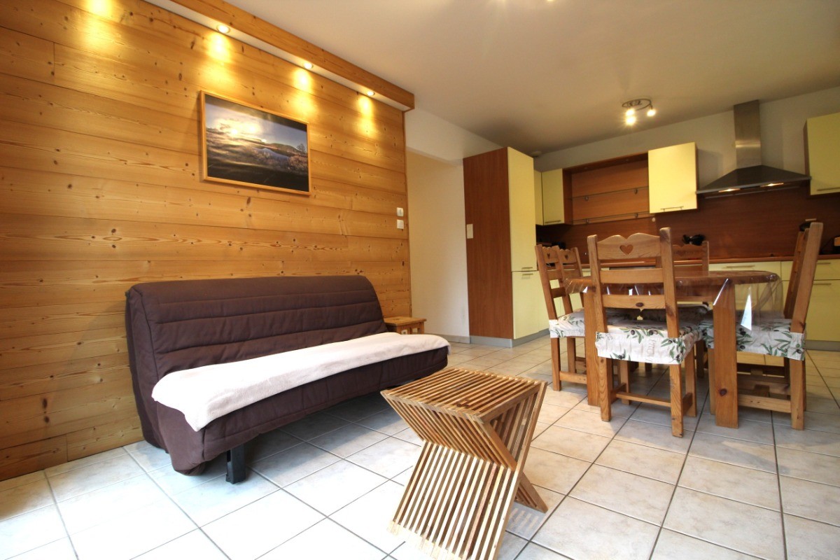 Appartement au pied des pistes de ski, Gérardmer La Mauselaine - Cuisine ouverte sur salon/ séjour