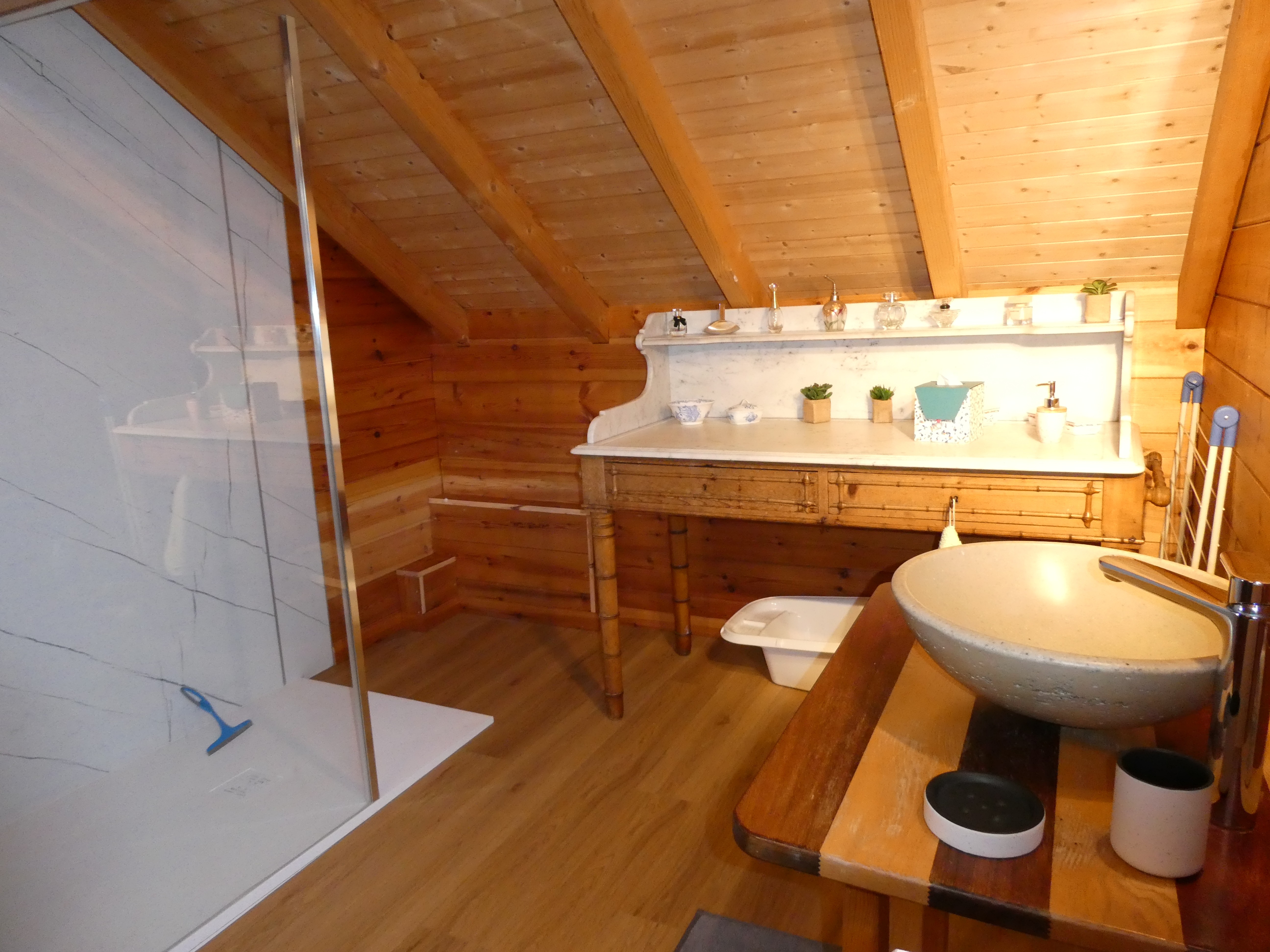 Upstairs shower room