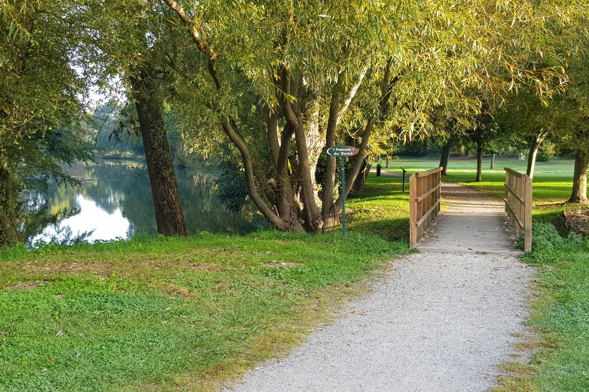 Agréable parc sur la commune de Saint-Pavace