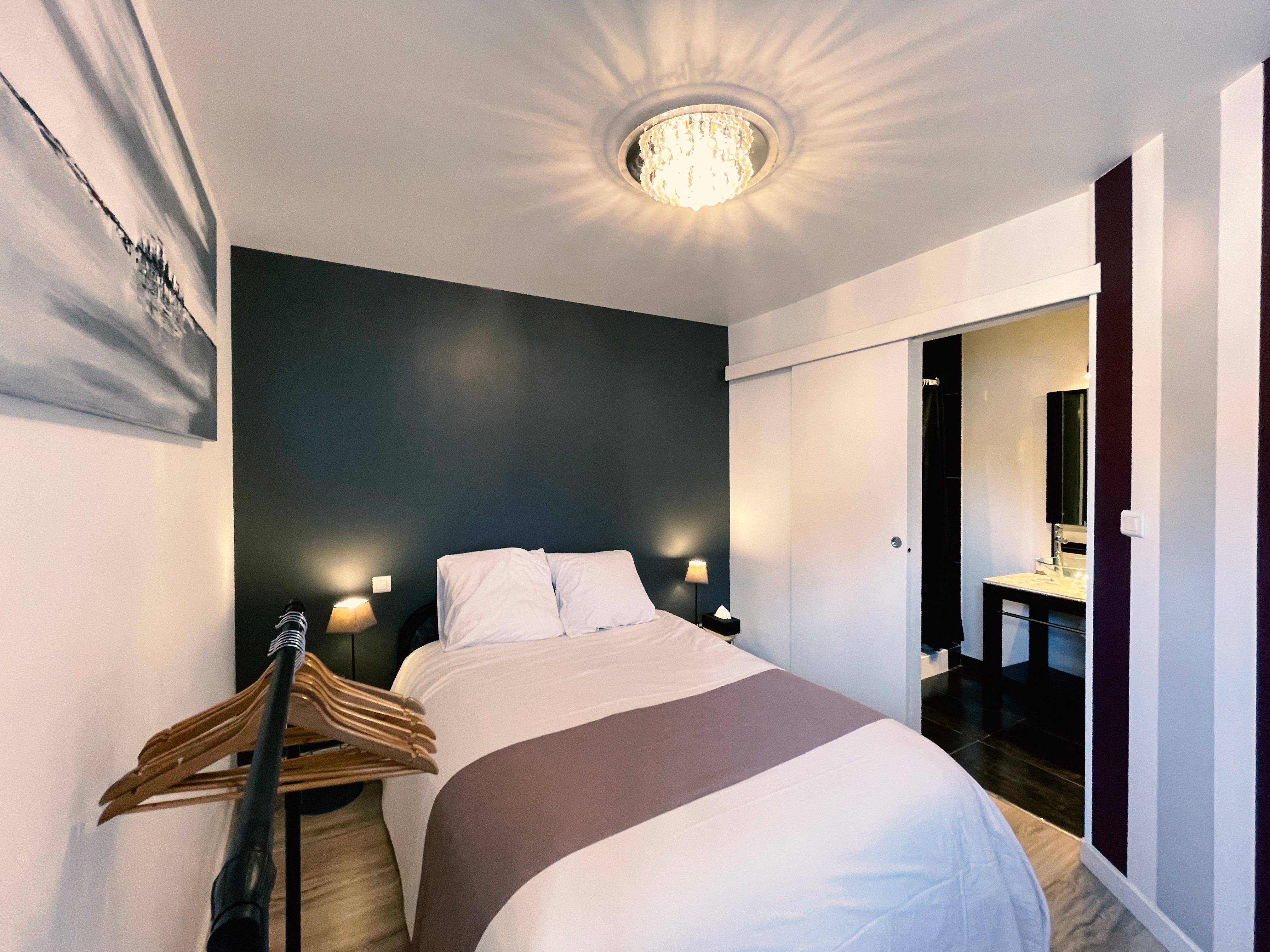 Chambre 2 personnes avec salle de bain