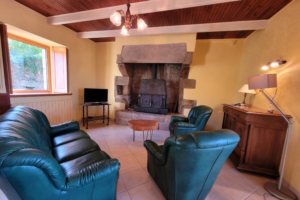 Maison 2 à 6 personnes proche mer - salon