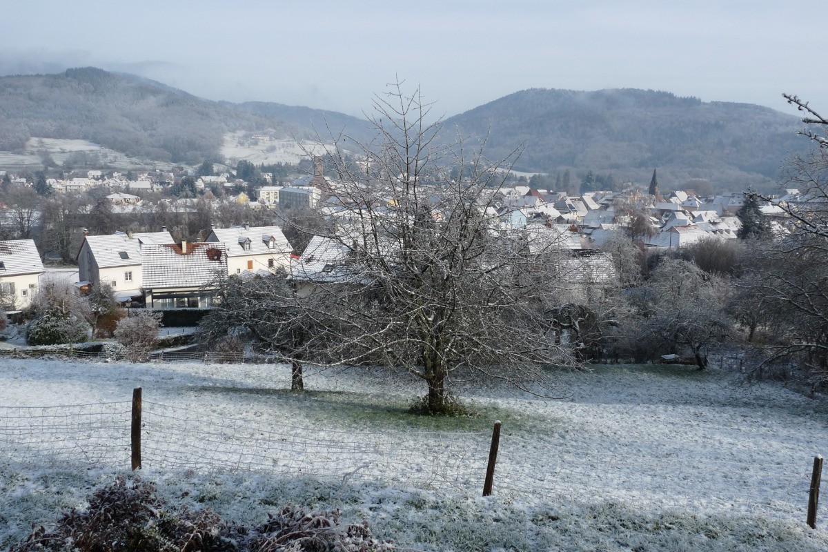 Vue sur Masevaux depuis le chalet (décembre 2022)