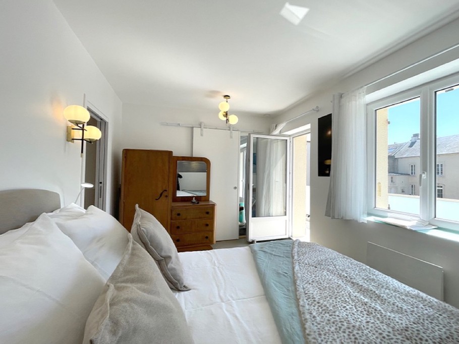 chambre Queen Size côté Falaise