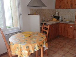Domaine du Chêne Vert - Gîte La Ruche - Cuisine tout équipée