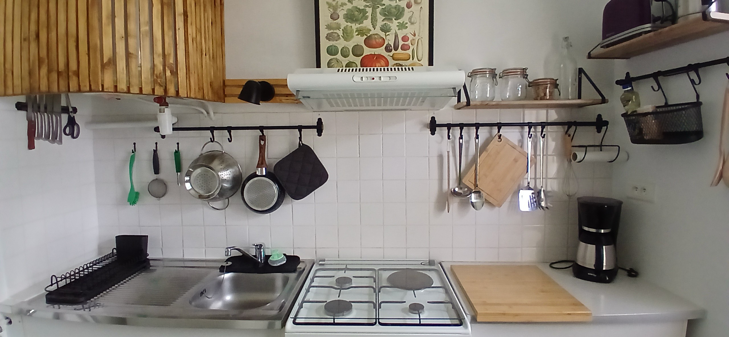 "Les Châtaigniers" in Orcines, Puy-de-Dôme: The kitchen