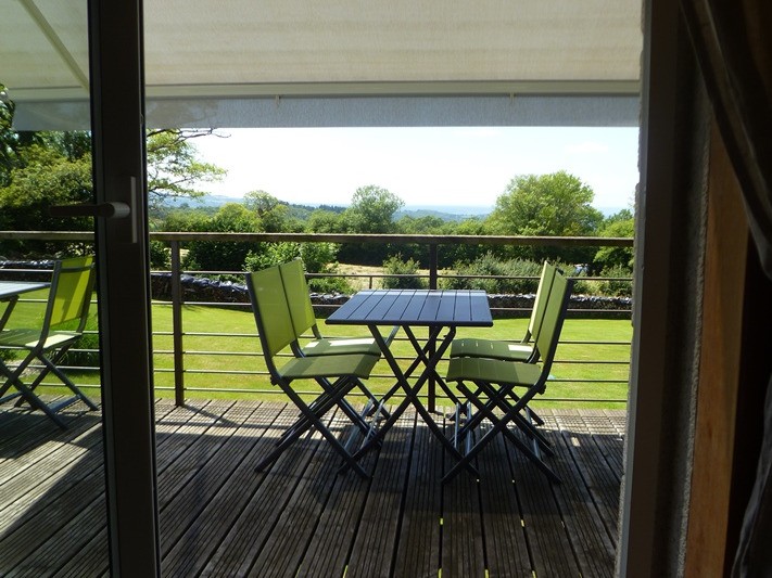 la terrasse en bois au sud - ouest