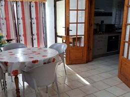 Maison familiale pour 6 personnes, avec jardin clos et garage, proche de la plage à pieds, St Denis d'Oléron, ile d'Oléron, en Charente maritime