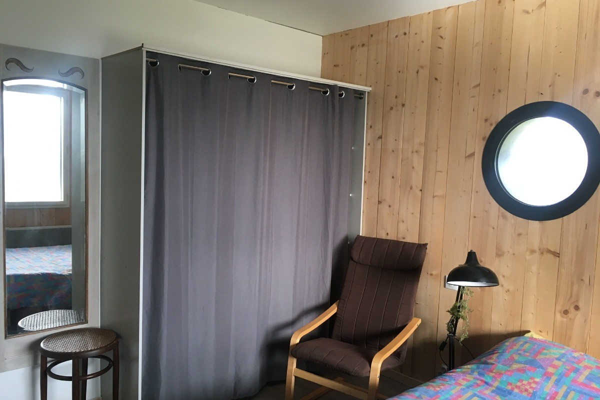 Chambre HUBLOT avec 1 lit 140cm