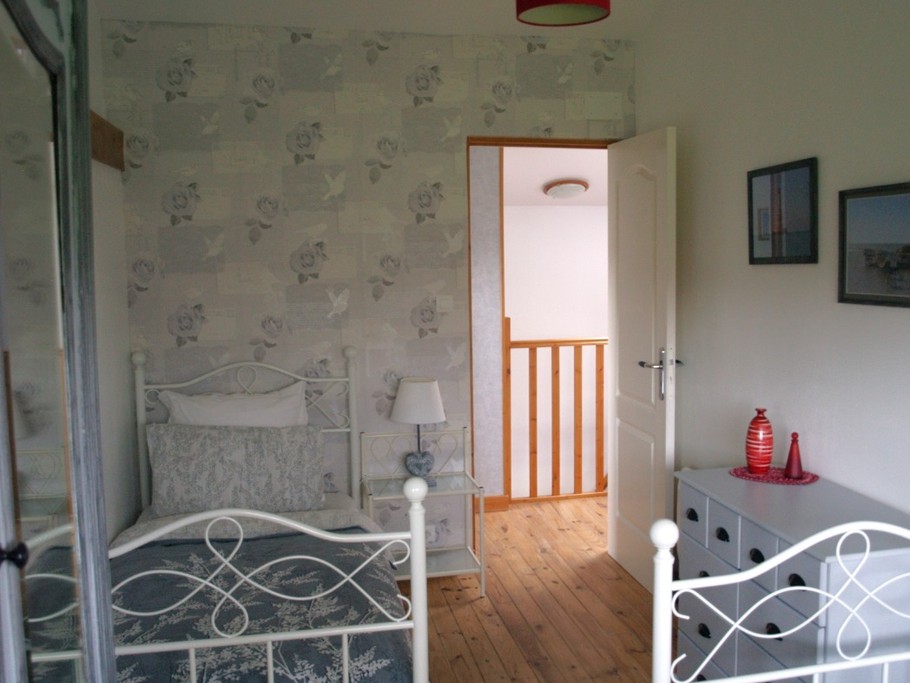Chambre 2 lits simple