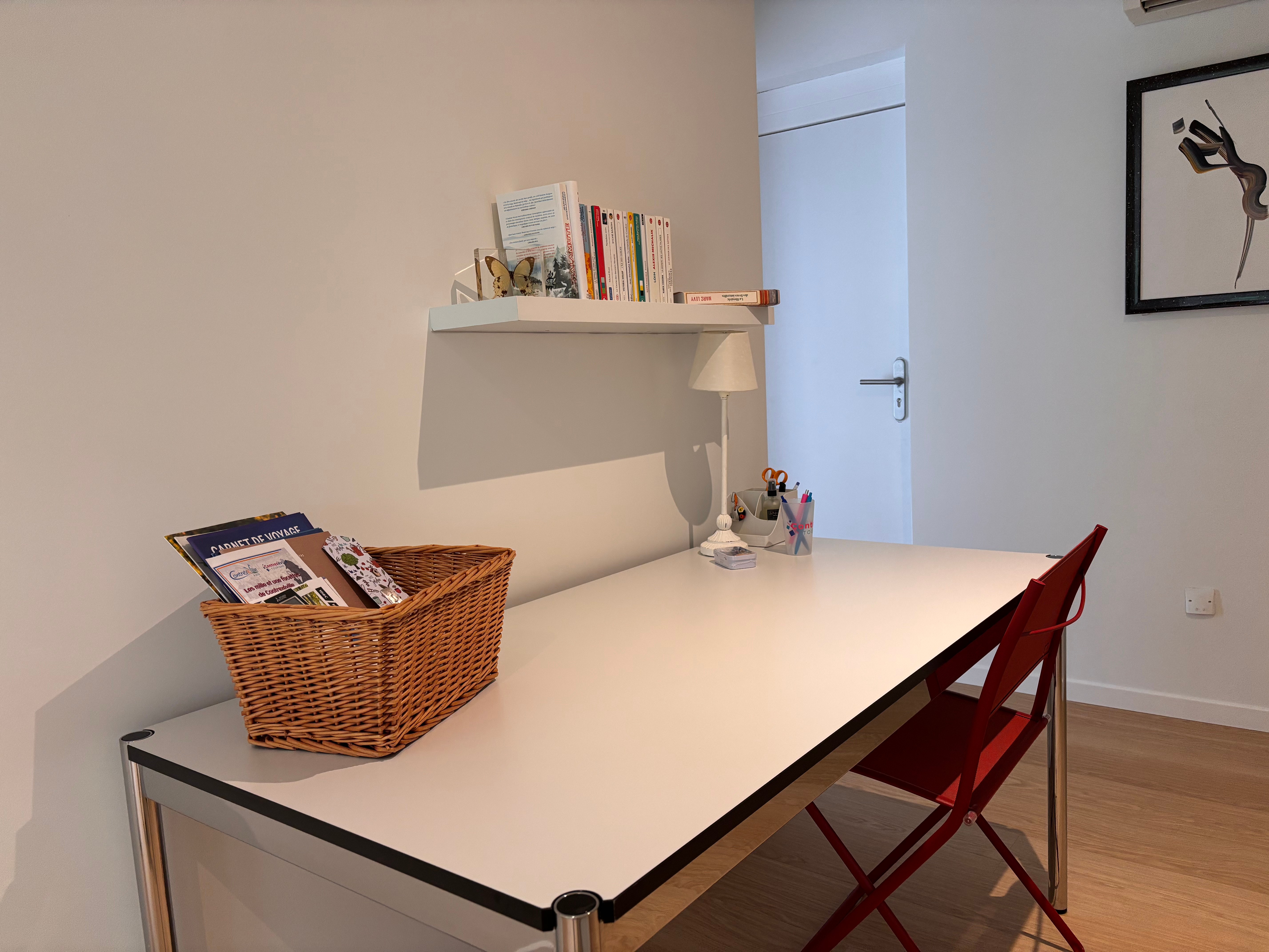 Espace bureau - Appartement les Marguerites - Contrexéville, Vosges