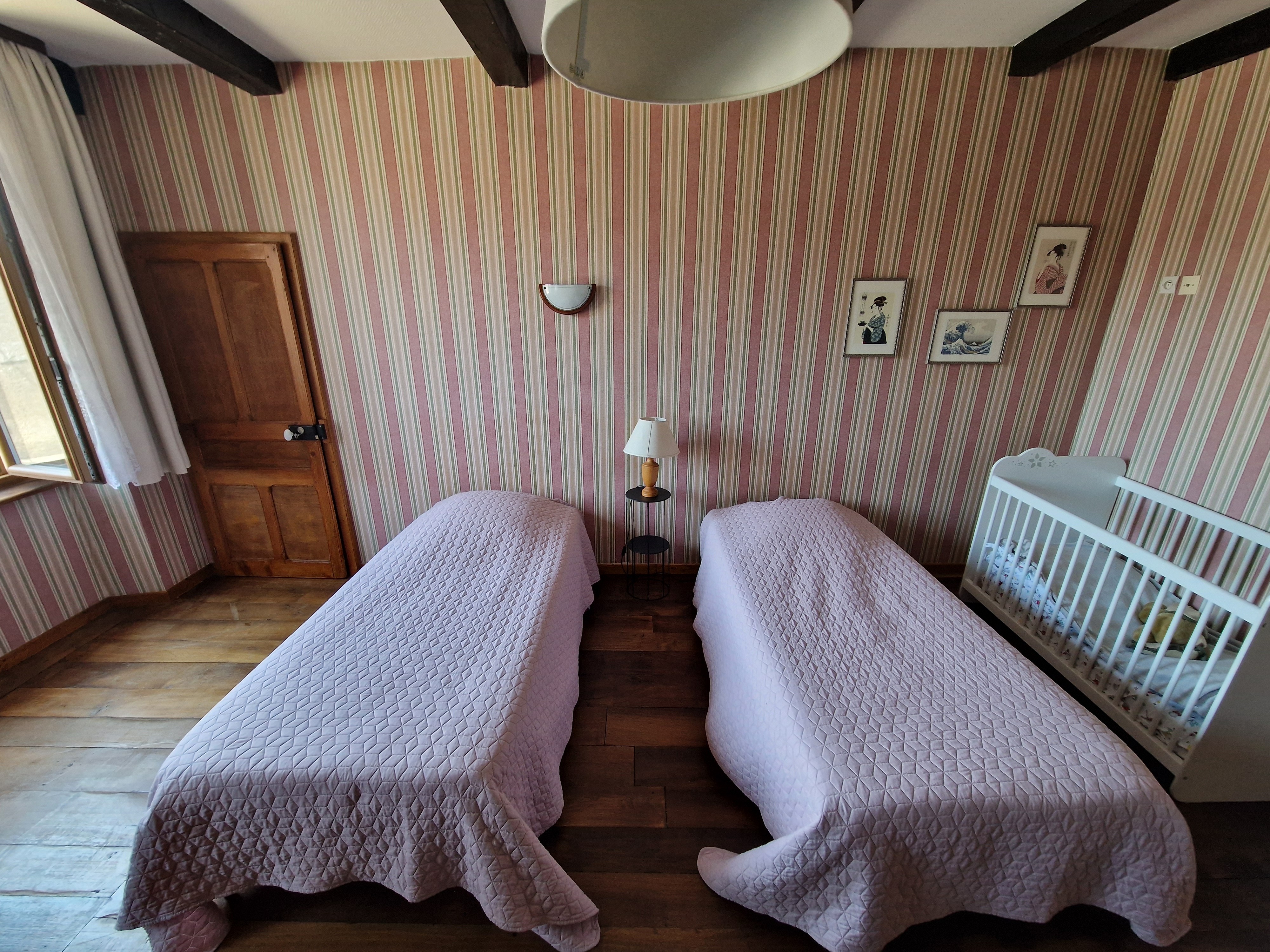 Second Room: L'An XII Guest House – Floréal Suite