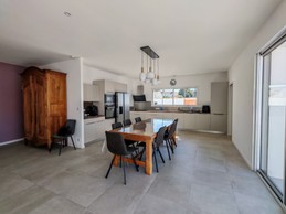 Kitchen/living room