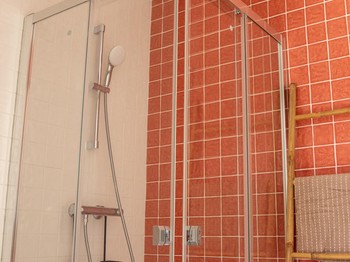 La salle d'eau du gîte Terre