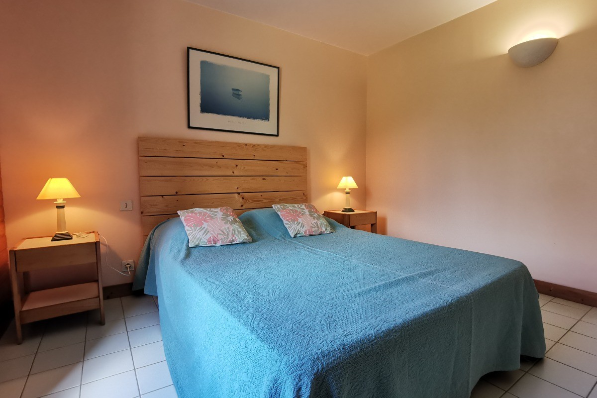 Chambre 1 avec rangement