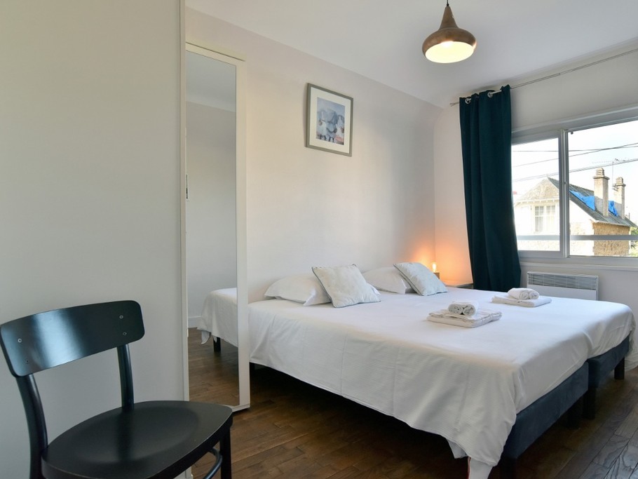 Chambre 1 étage configuration en lit double