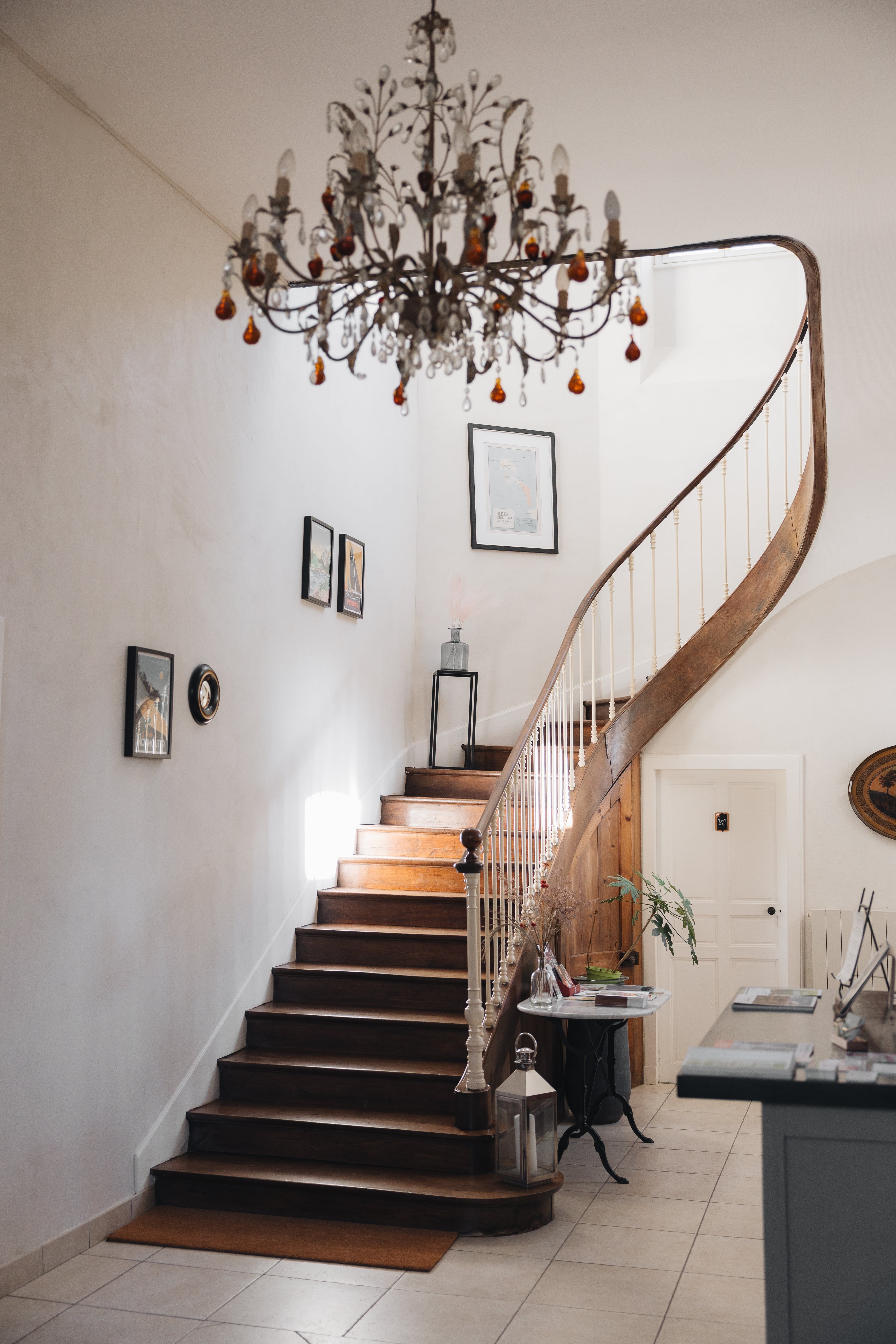 Escalier menant aux chambres