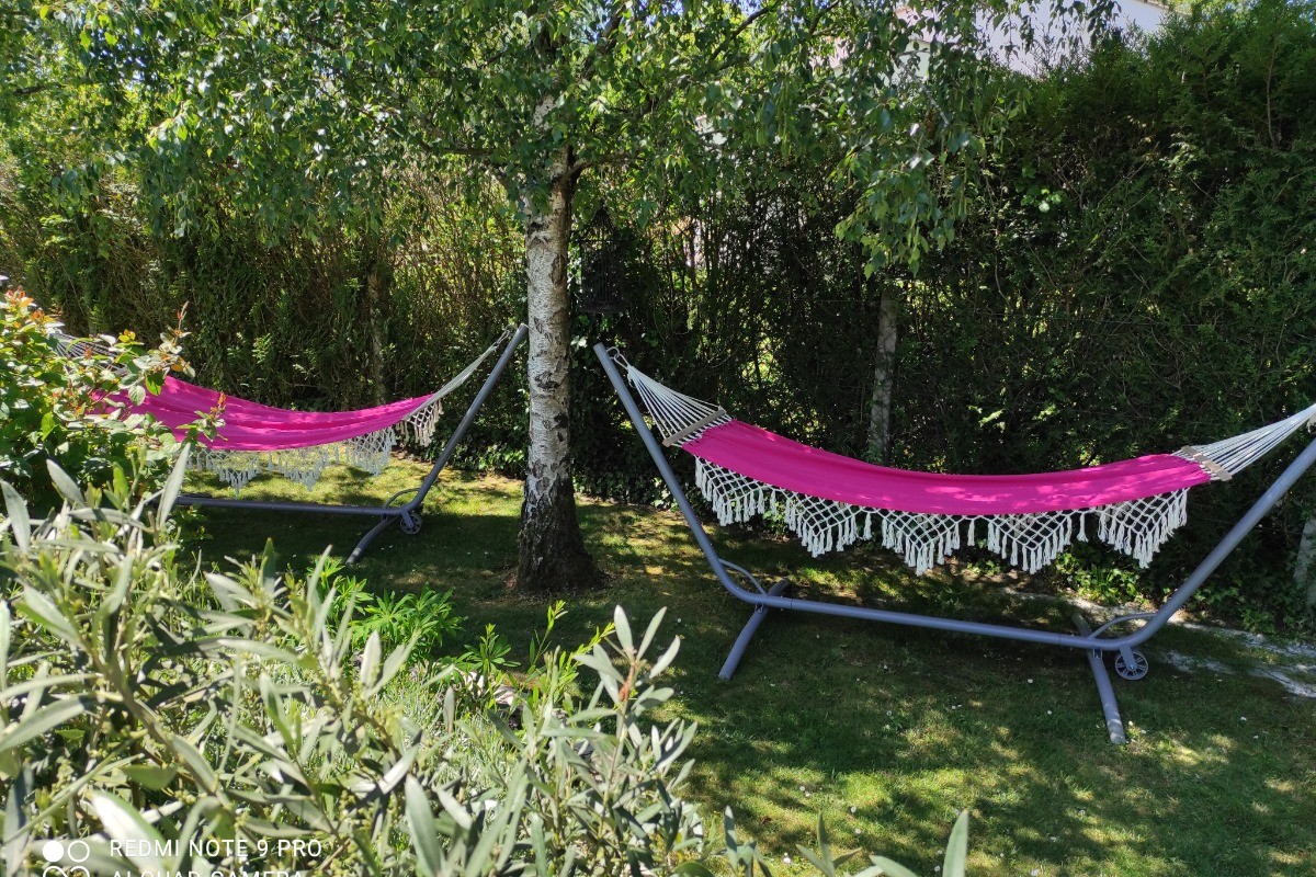 Une sieste sous les bouleaux aux chants des oiseaux...