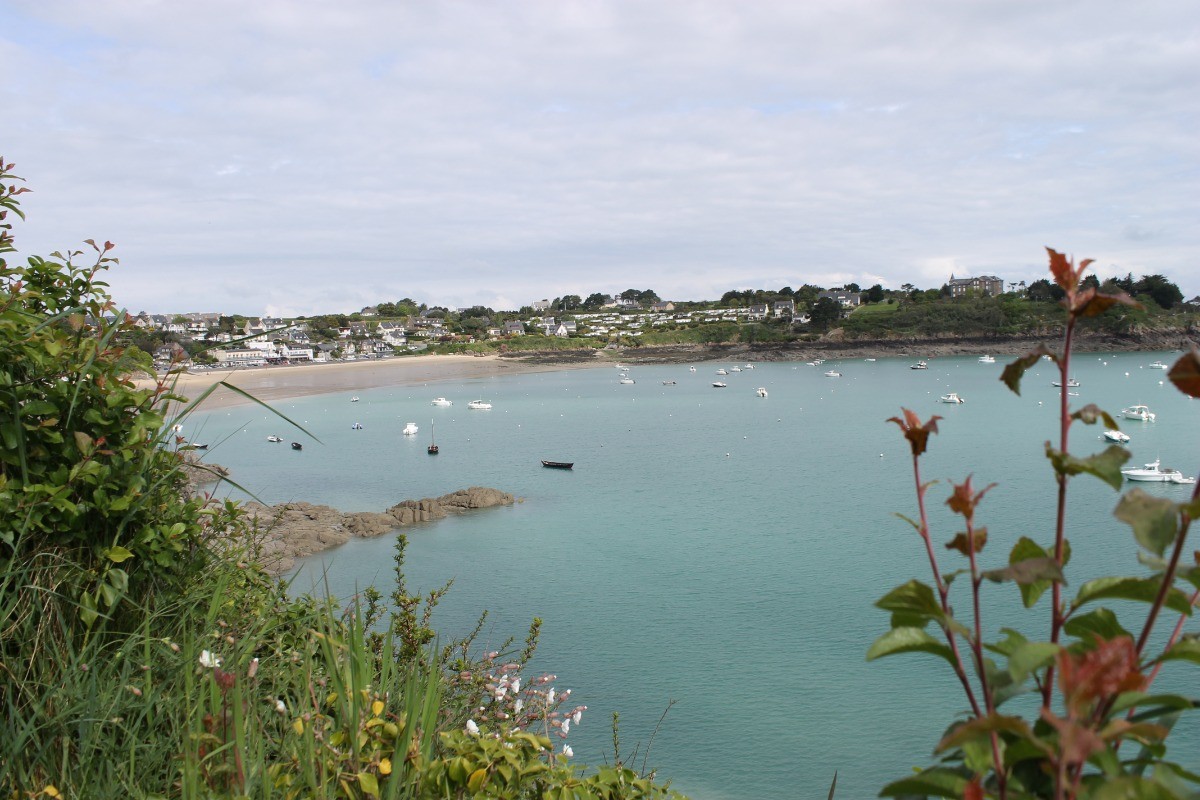 Port Mer vu du sentier côtier