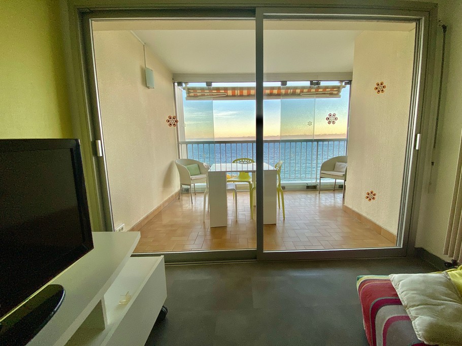 Vue depuis le séjour - Cannes Midi