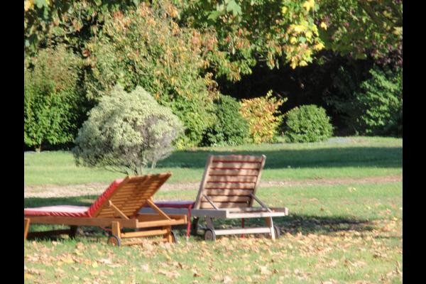 Terrasse privée, comme un jardin secret, et parc de 2ha