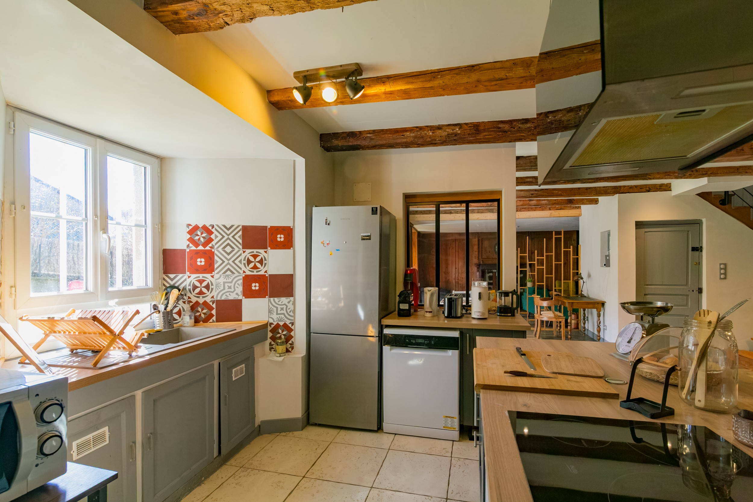 Fully equipped kitchen
