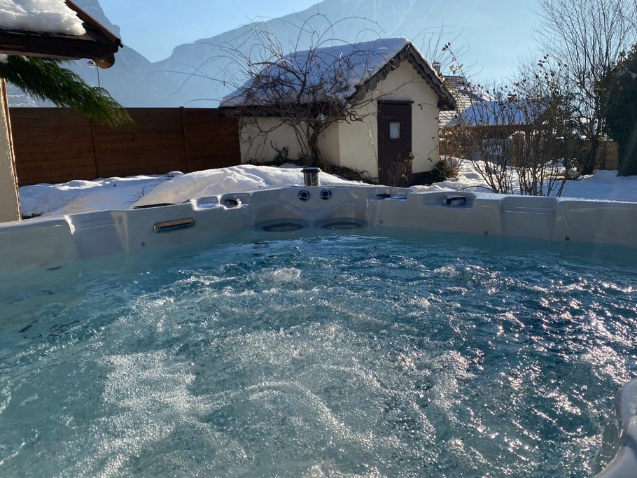 Augustine Saint-Avre (avec spa)