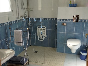 salle adaptée handicap