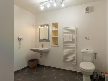 L'Ecurie - Salle de douche inter communicante