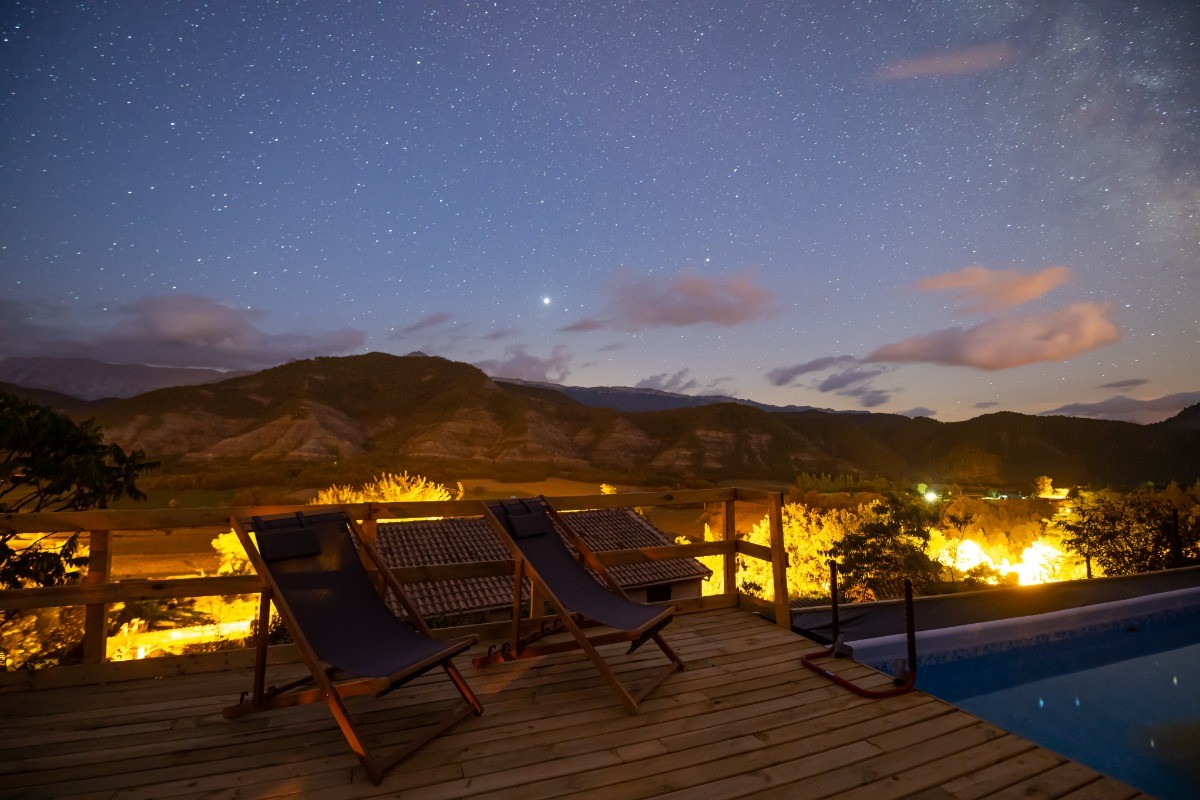 Halte Air et Go/ Cheval blanc/ piscine