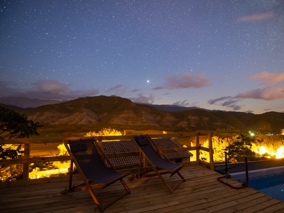 Halte Air et Go/ Cheval blanc/ piscine