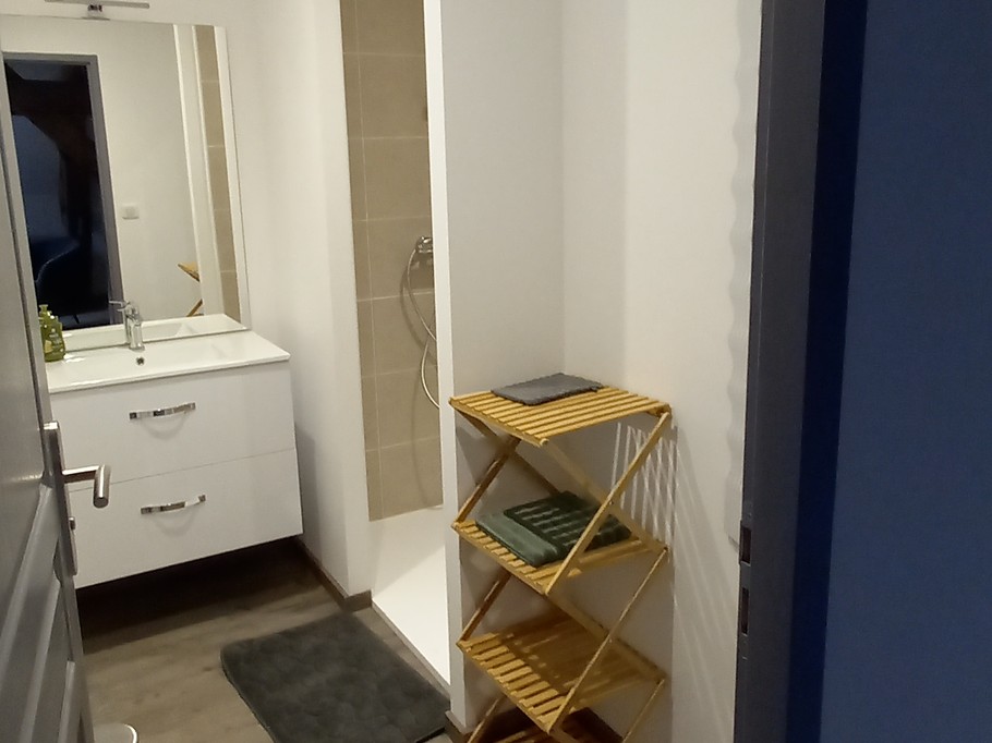 Deuxième salle d'eau étage - Chez Bubu : La Montagne