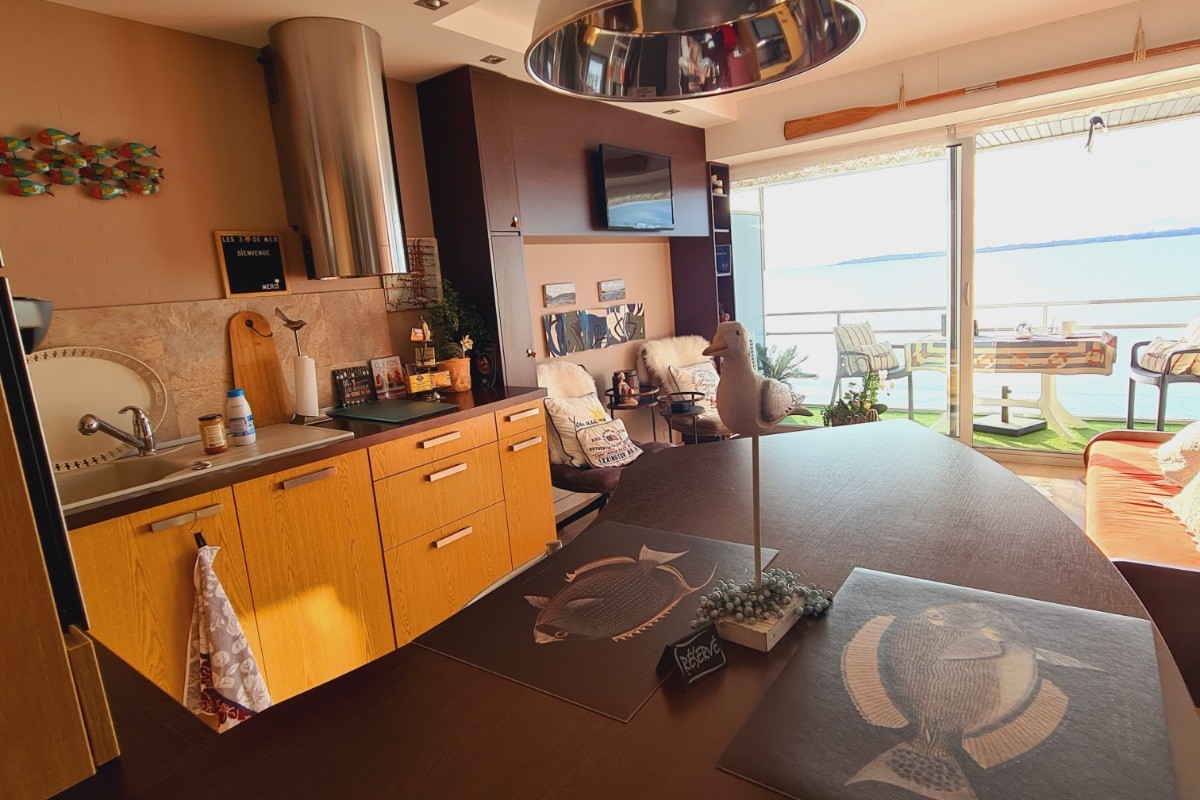 ESPACE REPAS -OU COWORKING Wi-FI FIBRE