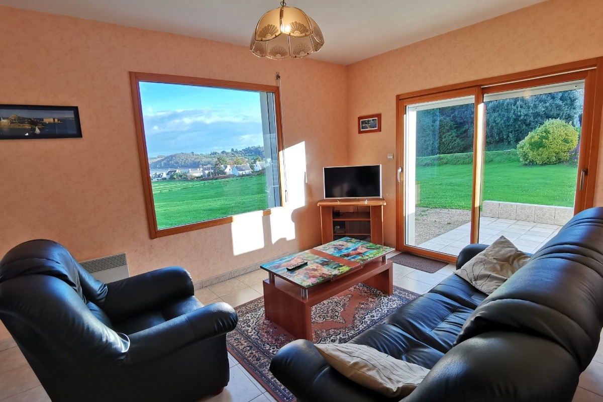 Salon avec vue mer