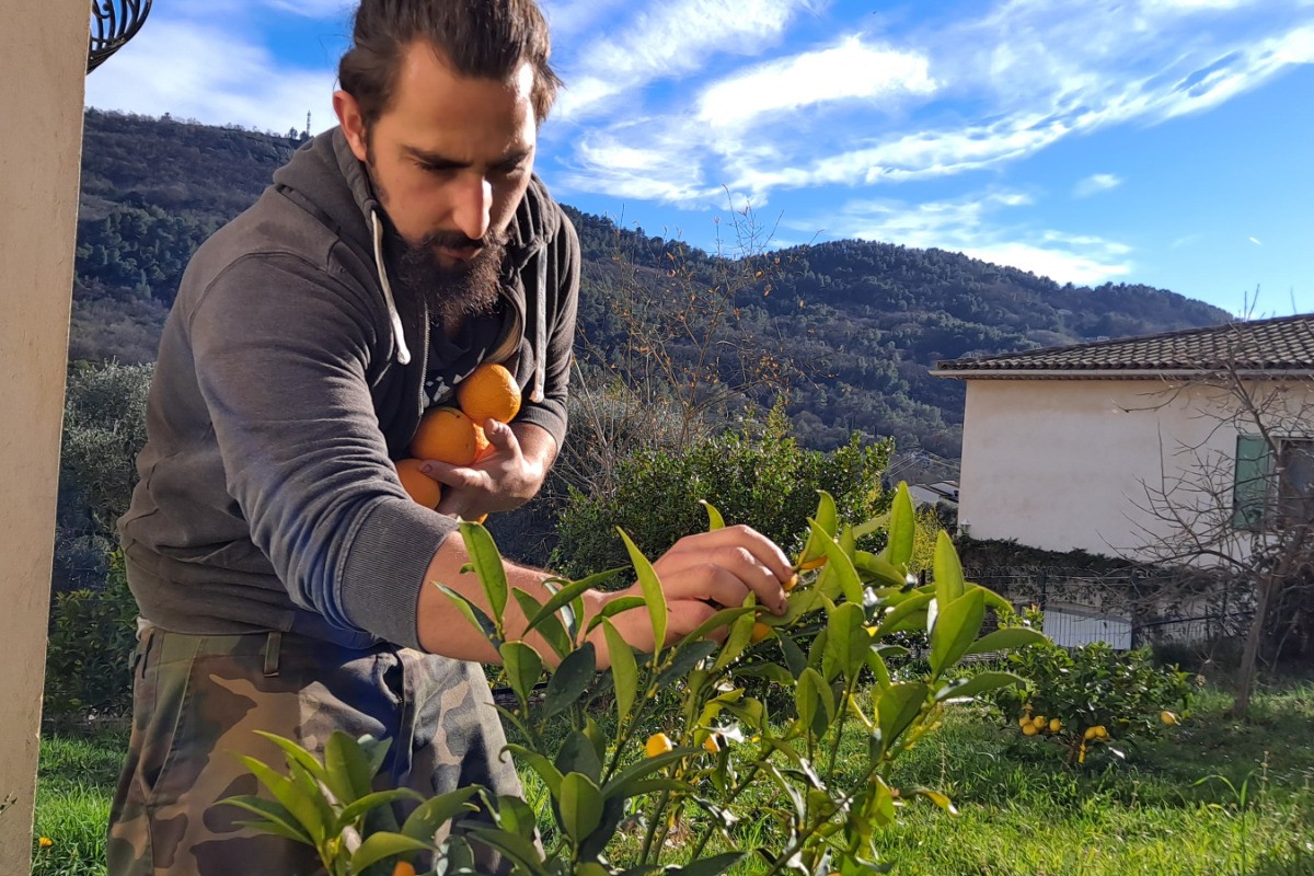 Notre fils Guilhem est agriculteur transformateur BIO AUTOUR DE NOS GITES