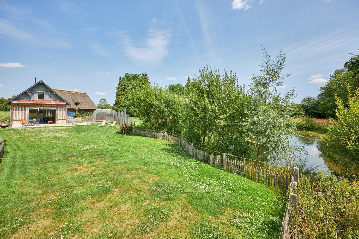 Vue d'ensemble extérieure