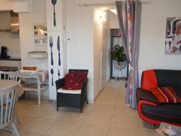 Salon et accès étage