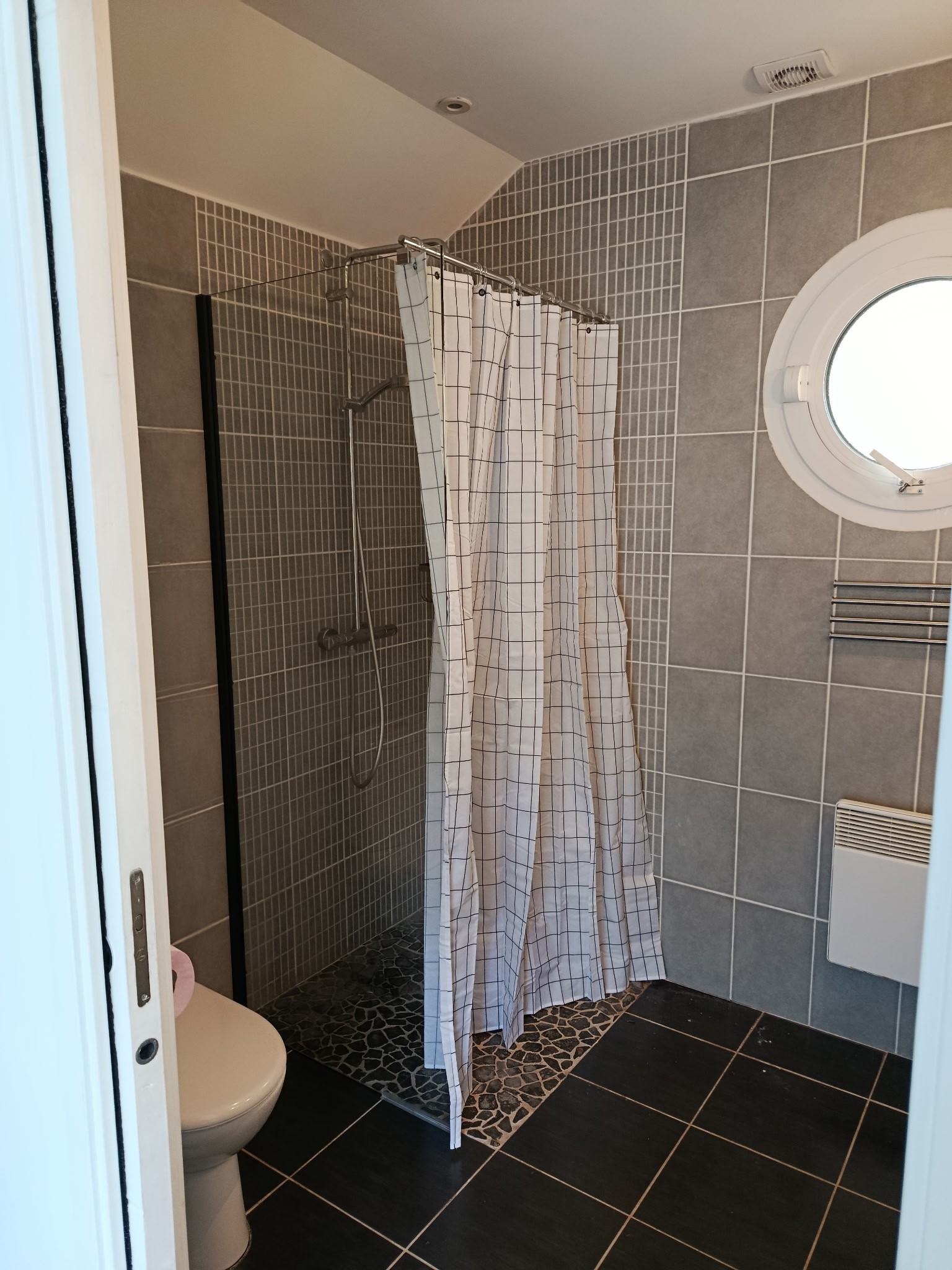 Ground floor shower room