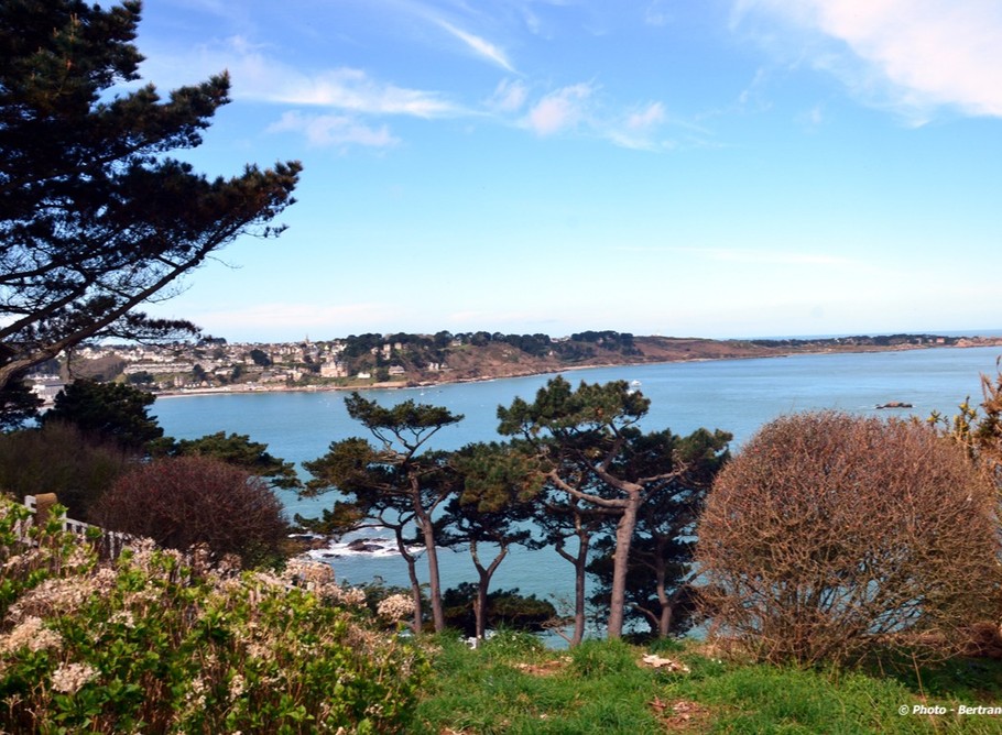 Sentier des Douaniers, vers Ploumanac'h