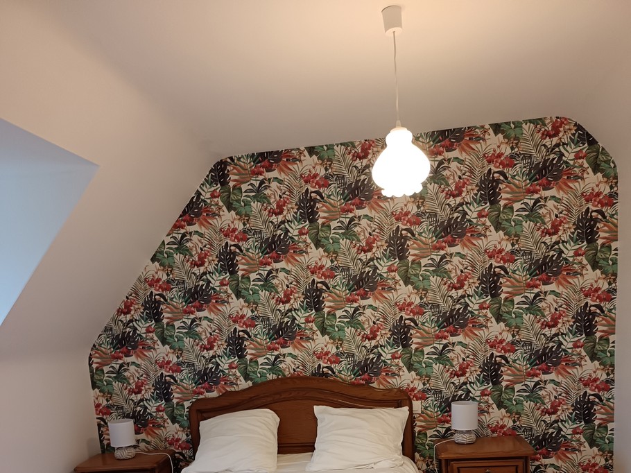 Bedroom upstairs bed 140
